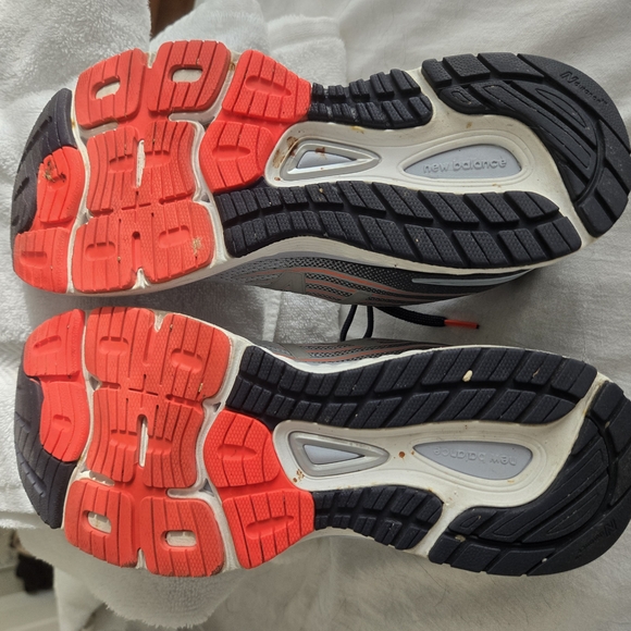 New Balance Women's 880 V8 Size 10 W880GP8 Grayish Blue Running Shoes - Picture 6 of 6